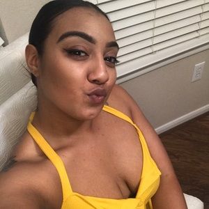 Meet your Posher, Jerrica